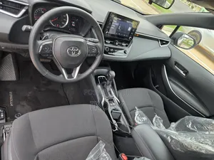 Toyota Corolla SE 2022 Red