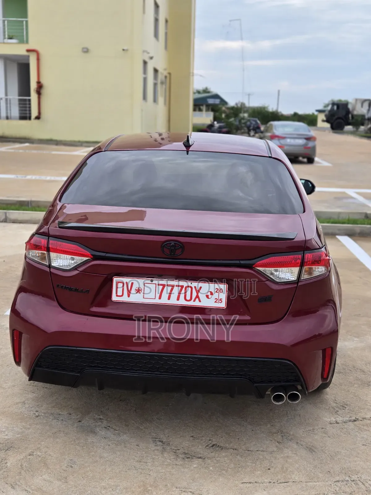Toyota Corolla SE 2022 Red