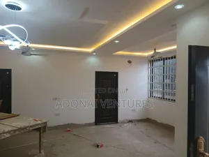 6bdrm House in Nyankyreniase, Kumasi Metropolitan for sale