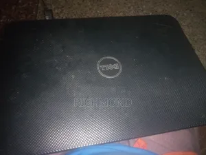 Laptop Dell Inspiron 15 4GB Intel Core I5 HDD 512GB