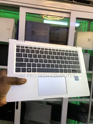Laptop HP EliteBook 1030 8GB Intel Core I5 SSD 256GB