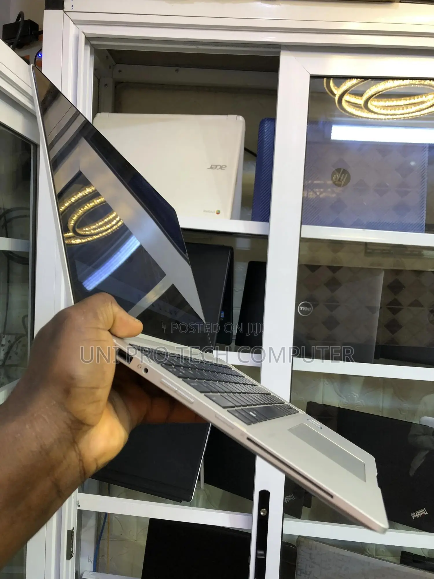 Laptop HP EliteBook 1030 8GB Intel Core I5 SSD 256GB