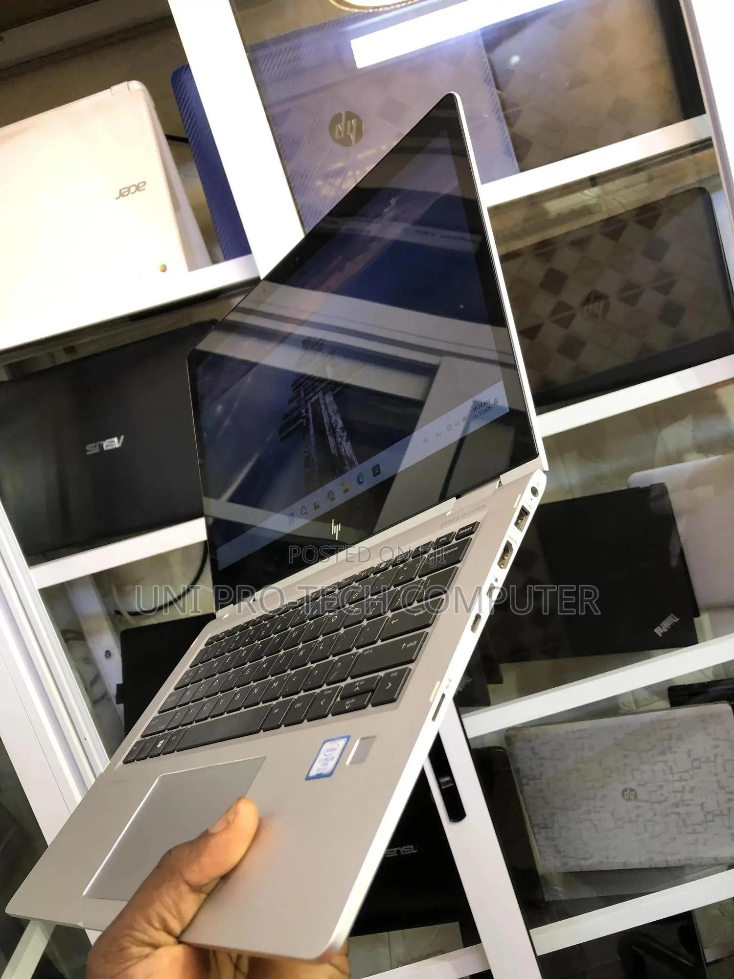 Laptop HP EliteBook 1030 8GB Intel Core I5 SSD 256GB