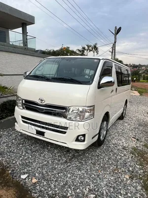 Toyota HiAce 2011 White
