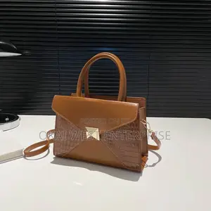 Large Capacity Beautiful Square Bags