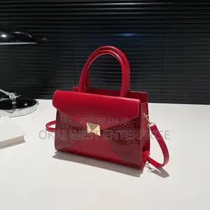 Large Capacity Beautiful Square Bags