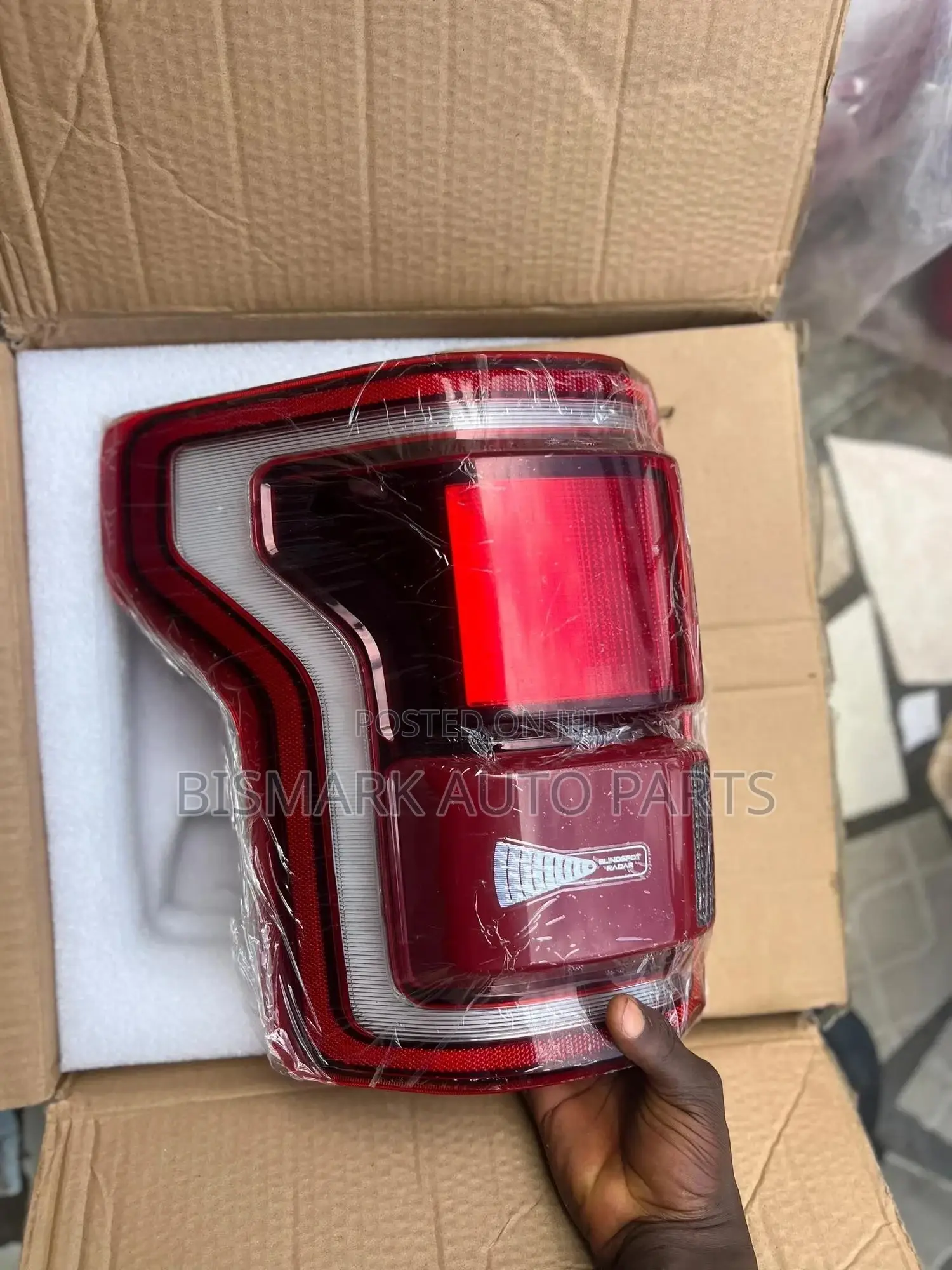 Ford F-150 Raptor 2018-2019-2020 Taillight