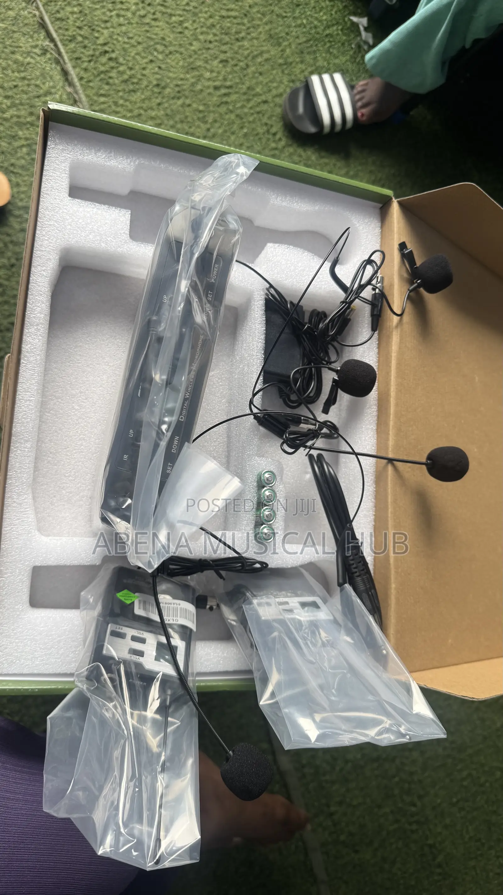 Lapearl 4 in 1 Microphone GLXD