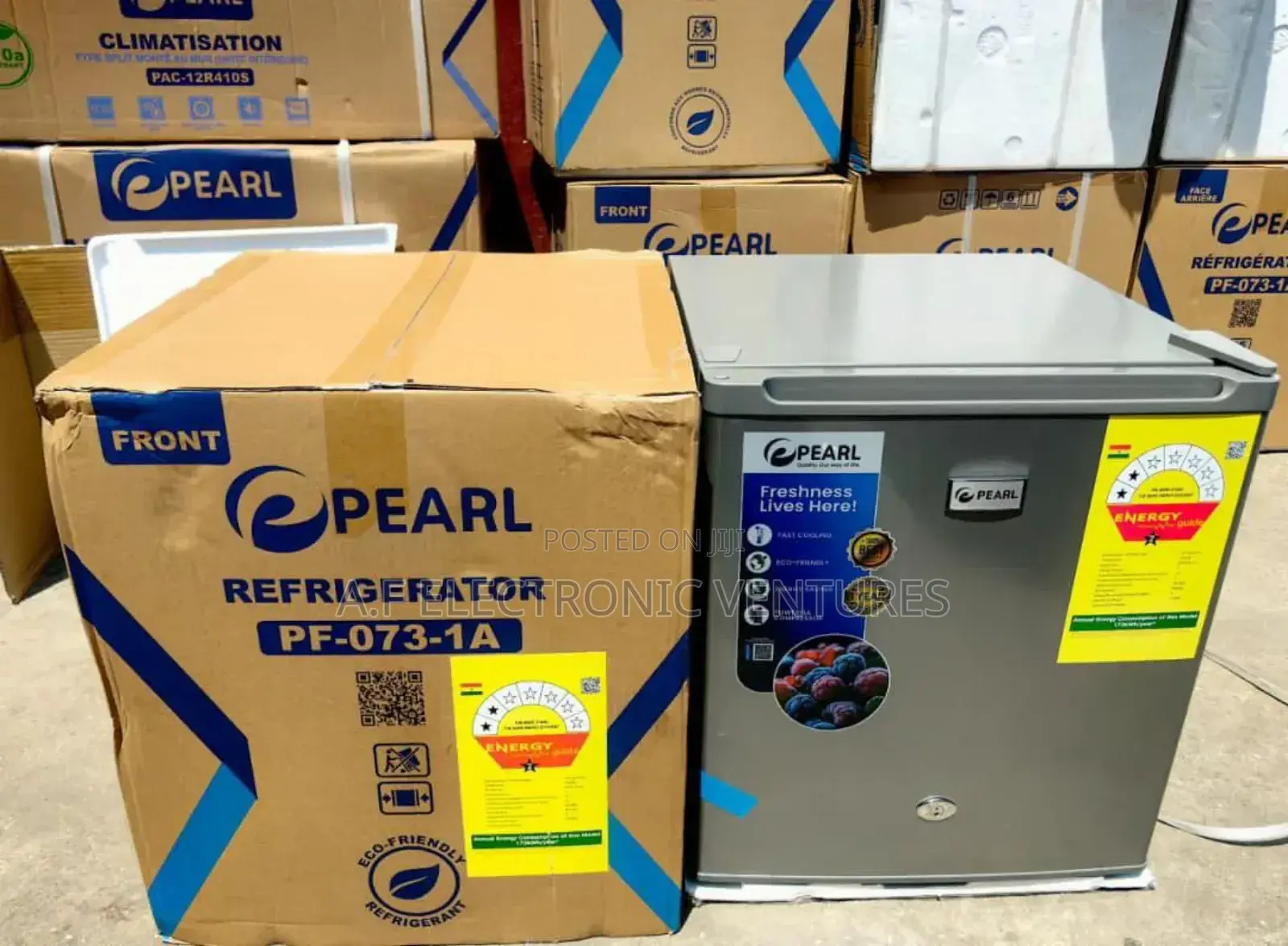 Pearl 41-Litres Bedside Refrigerator Pf-073-1a