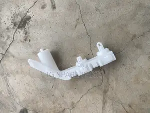 Mitsubishi L200 2019-2022 Front Bumper Bracket
