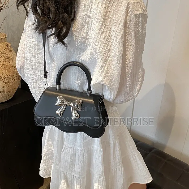 Simple Causal Bags