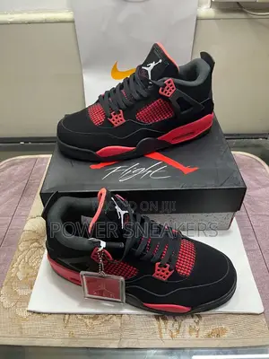 Jordan 4 Retro