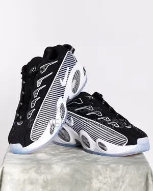 Nike Nocta