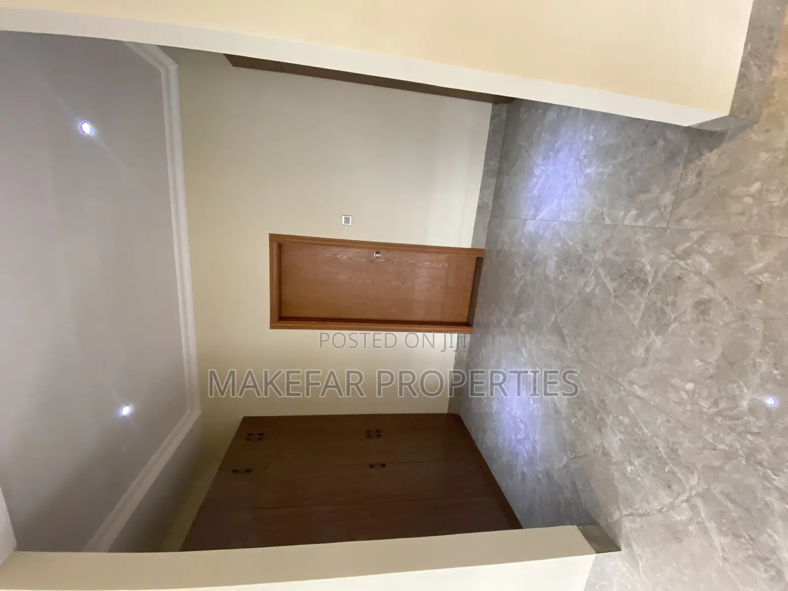 4bdrm House in East Legon for sale