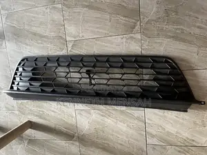 Honda Civic 2022-2024 Bumper Grill