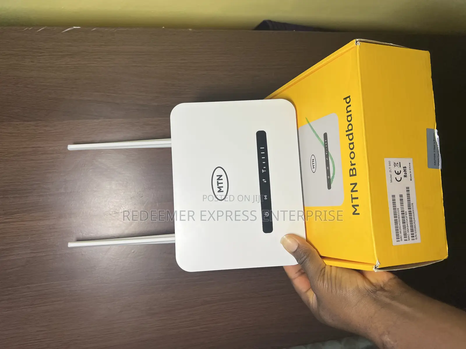 Universal Cat 6 Router