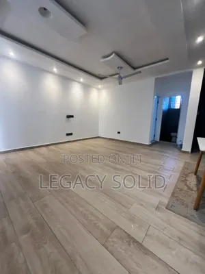 3bdrm Townhouse / Terrace in Legacy Solid Real, Tseaddo for rent