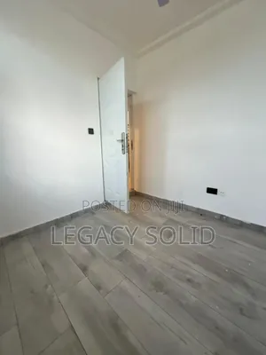 3bdrm Townhouse / Terrace in Legacy Solid Real, Tseaddo for rent
