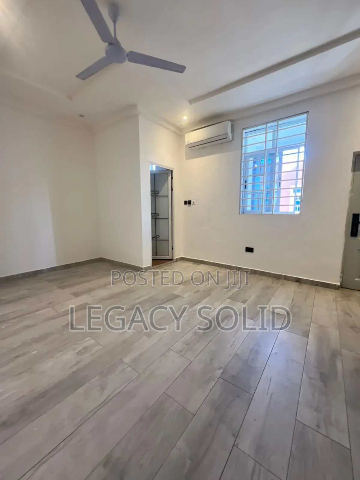 3bdrm Townhouse / Terrace in Legacy Solid Real, Tseaddo for rent