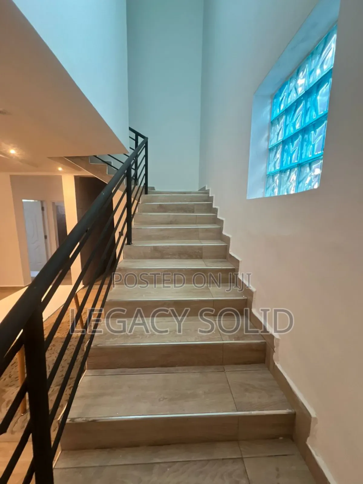 3bdrm Townhouse / Terrace in Legacy Solid Real, Tseaddo for rent