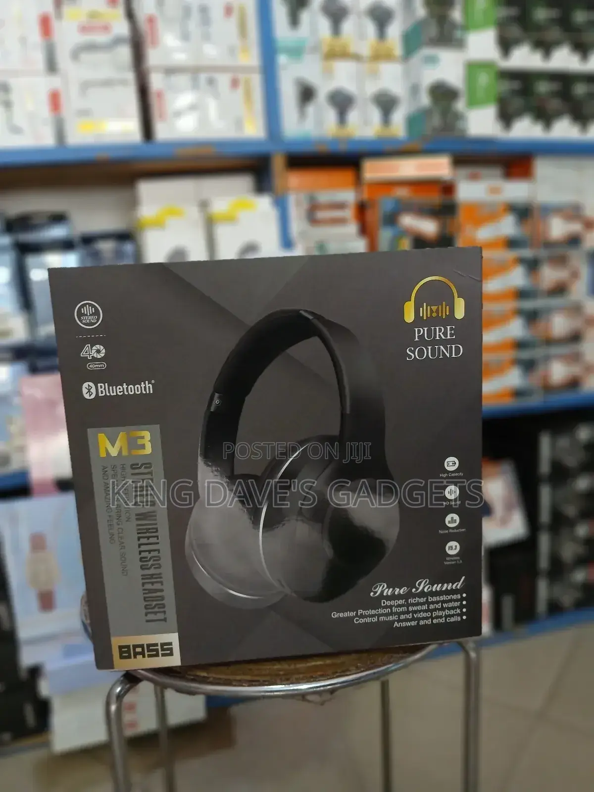 M3 Stereo Wireless Headset.