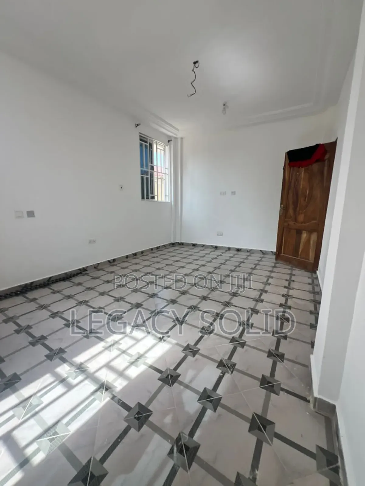 2bdrm Apartment in Legacy Solid Real, Tseaddo for rent