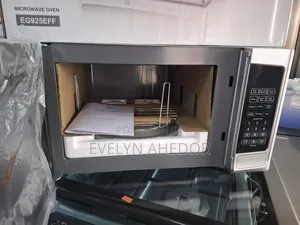 25litres Nasco Microwave Oven Brand New Available for Sale