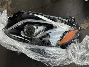 Mercedes Benz E300 2018 Headlight