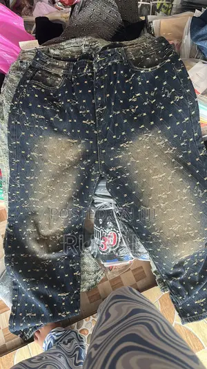 Baggy Jeans/Pants