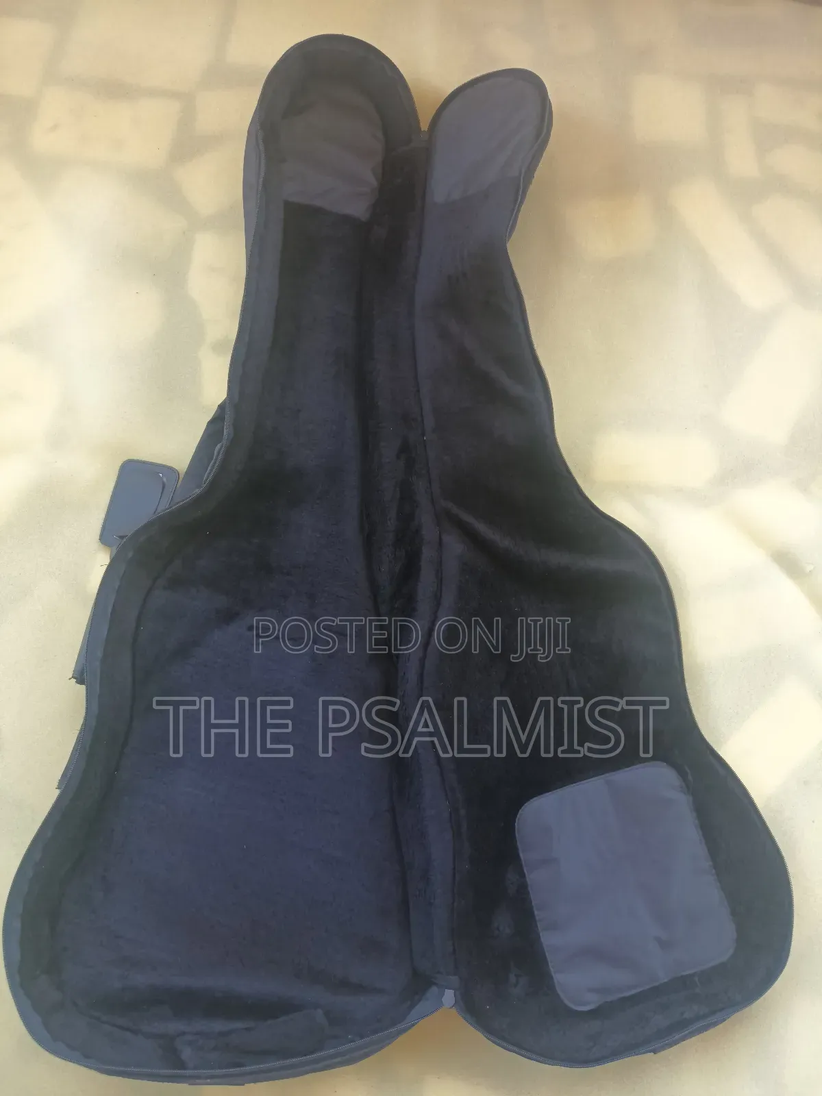 Xtreme Tb310 Stagg Suede Lining Padded Bass Guitar Bag