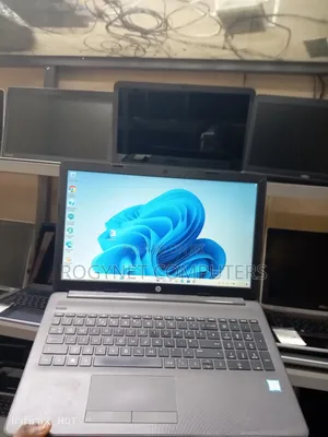 Laptop HP 250 G7 8GB Intel Core i5 SSD 256GB