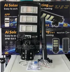 Ultra 4g Ai Solar PTZ Camera Triple-Lens With Streetlights