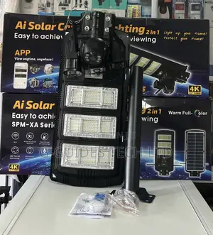 Ultra 4g Ai Solar PTZ Camera Triple-Lens With Streetlights