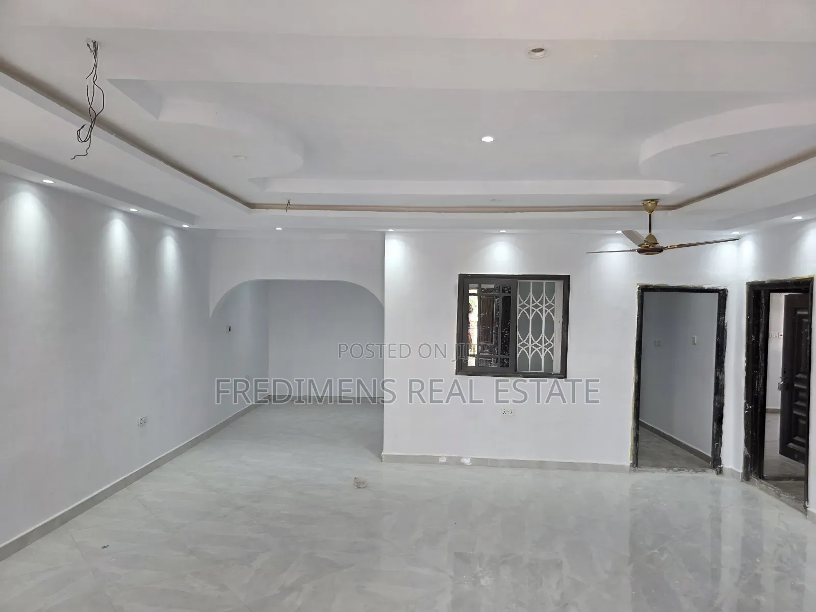 3bdrm Apartment in Fredimens Real, Afigya-Kwabre for rent