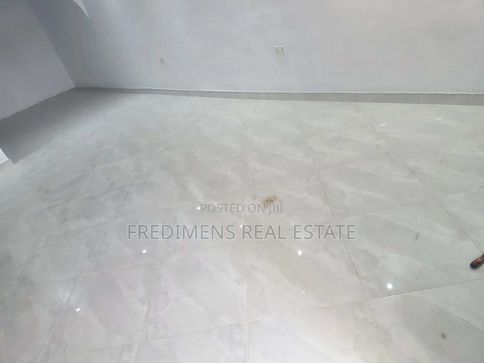 3bdrm Apartment in Fredimens Real, Afigya-Kwabre for rent