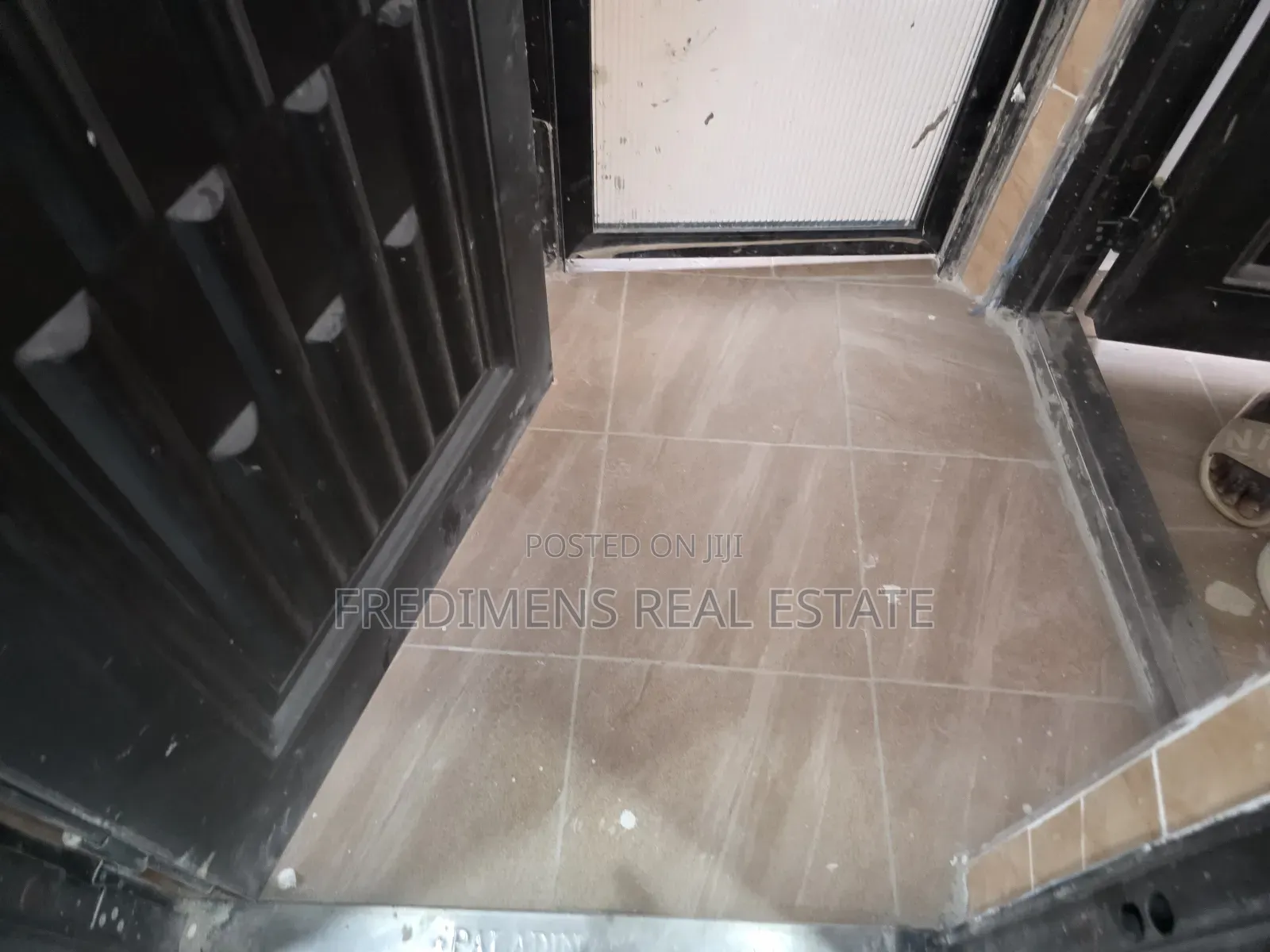3bdrm Apartment in Fredimens Real, Afigya-Kwabre for rent