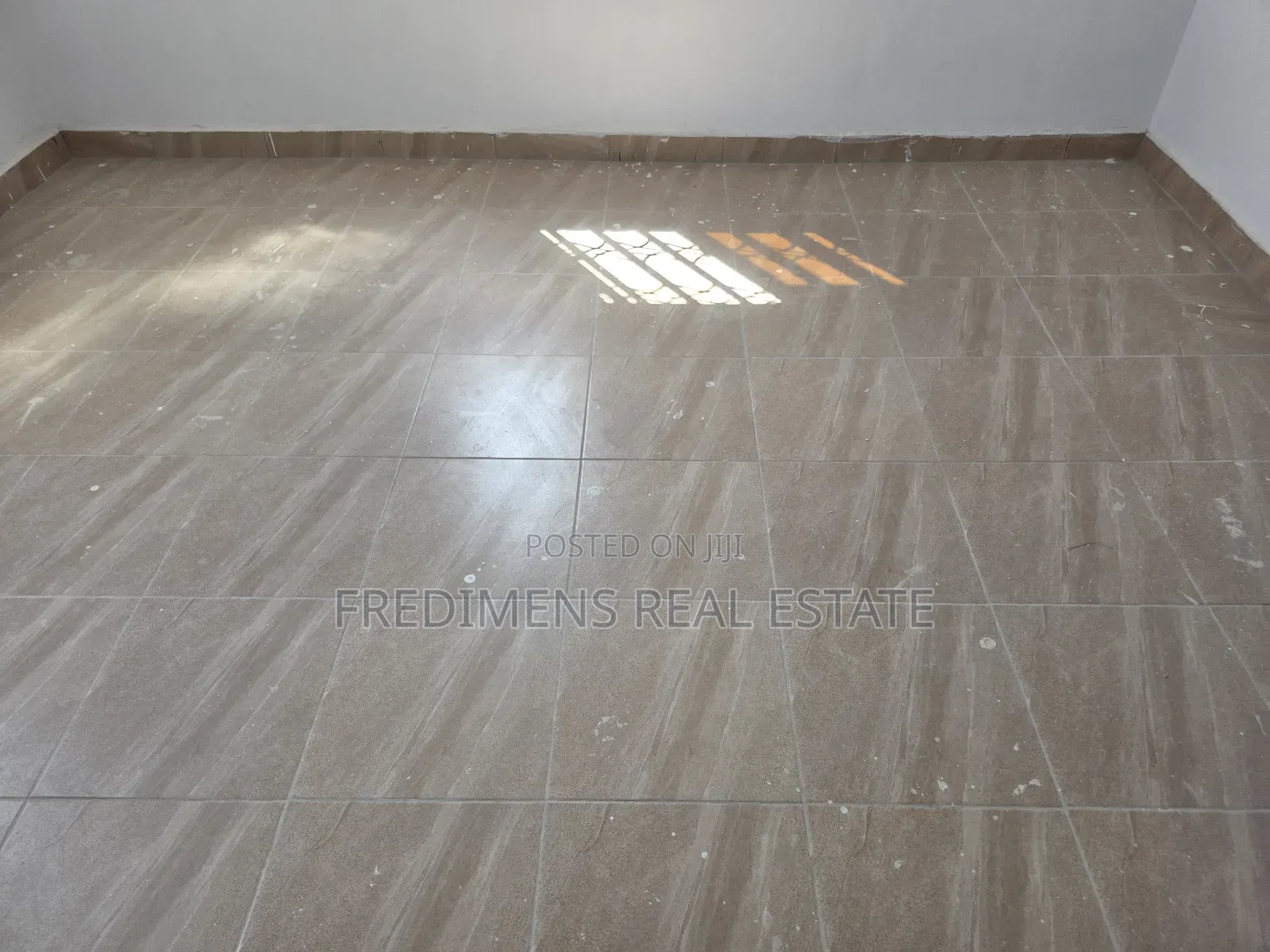 3bdrm Apartment in Fredimens Real, Afigya-Kwabre for rent