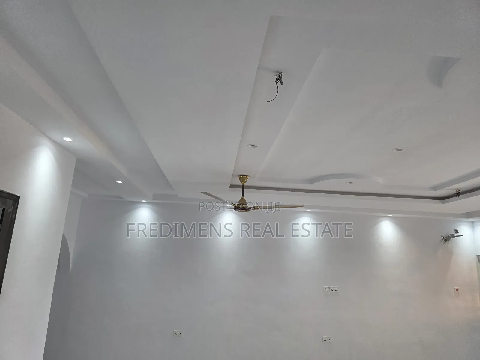 3bdrm Apartment in Fredimens Real, Afigya-Kwabre for rent