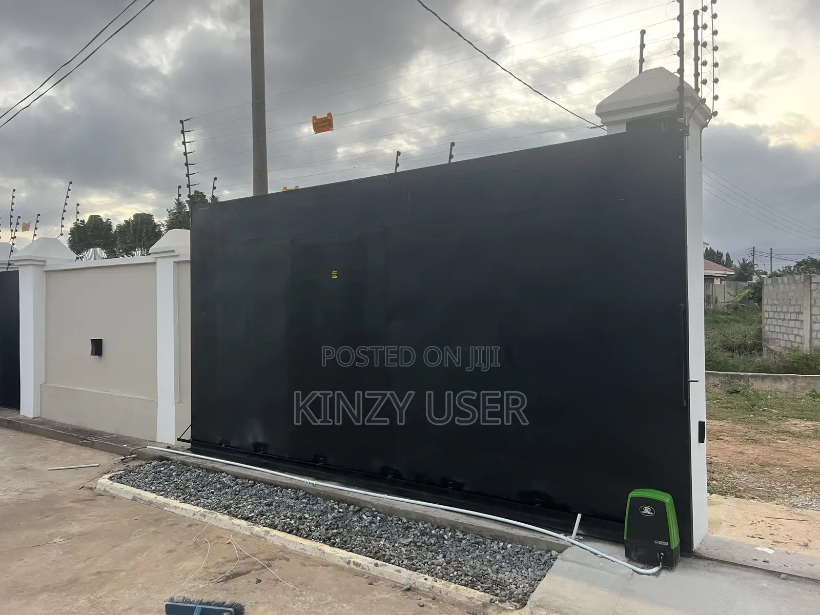 Remote Gate Garage Doors Installation and Repairs