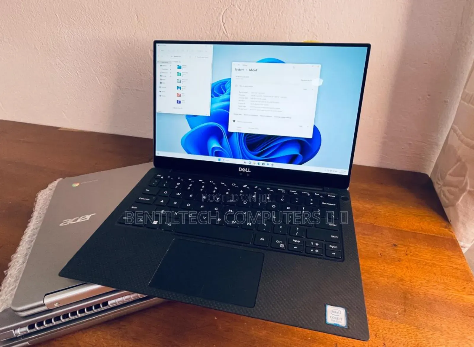 New Laptop Dell XPS 13 8GB Intel Core i7 SSD 256GB