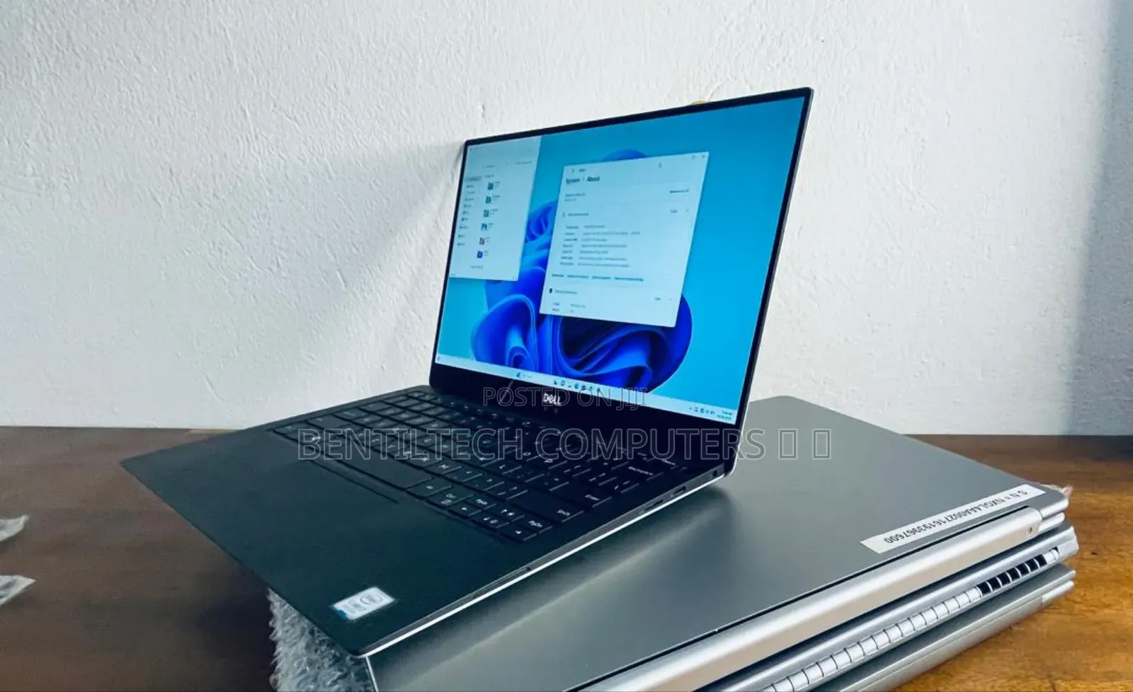 New Laptop Dell XPS 13 8GB Intel Core i7 SSD 256GB