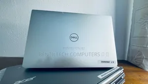 New Laptop Dell XPS 13 8GB Intel Core i7 SSD 256GB