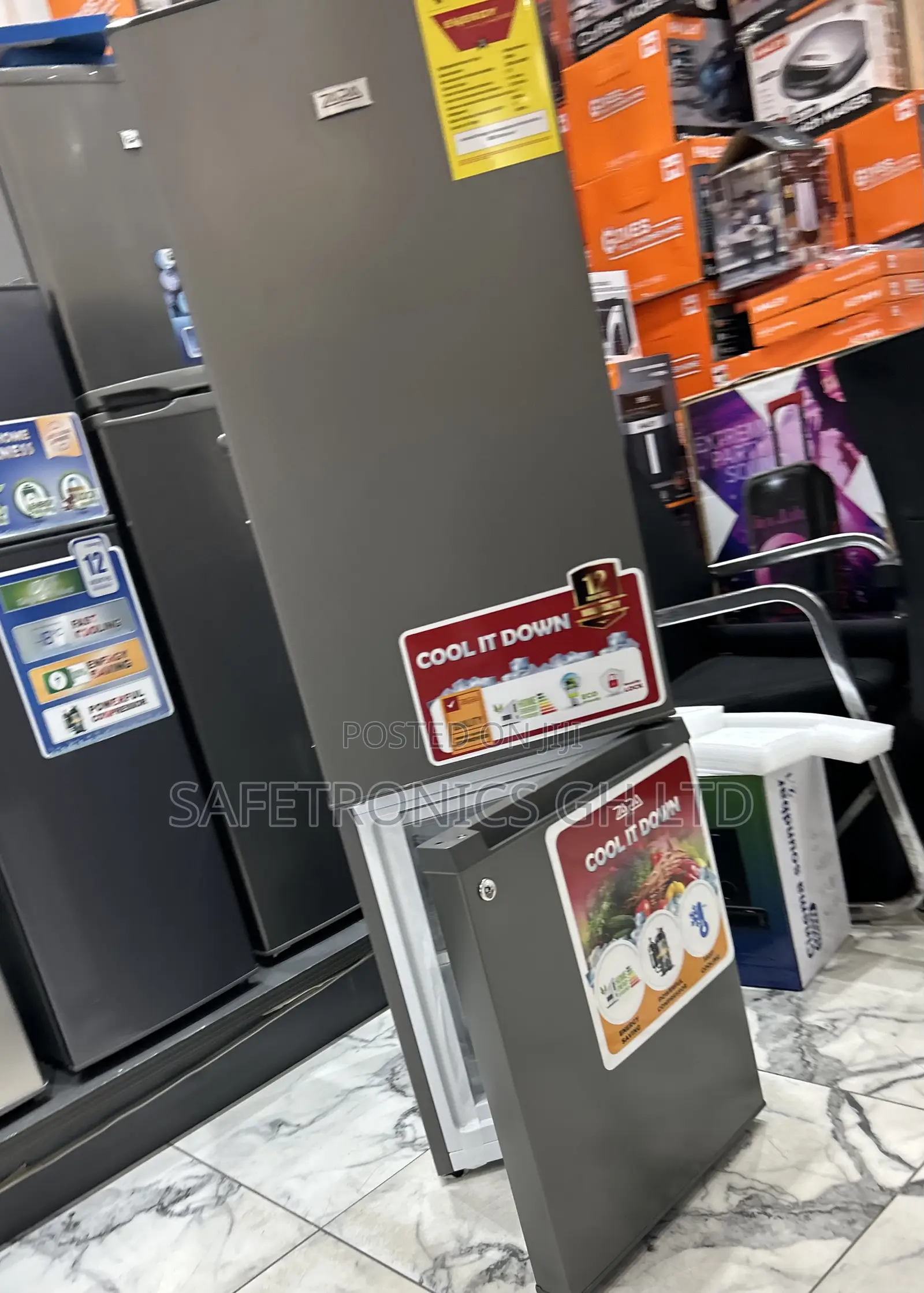 Uniquely Qualified Zara-240bf 2 Doors 161l Bottom Mount Fridge