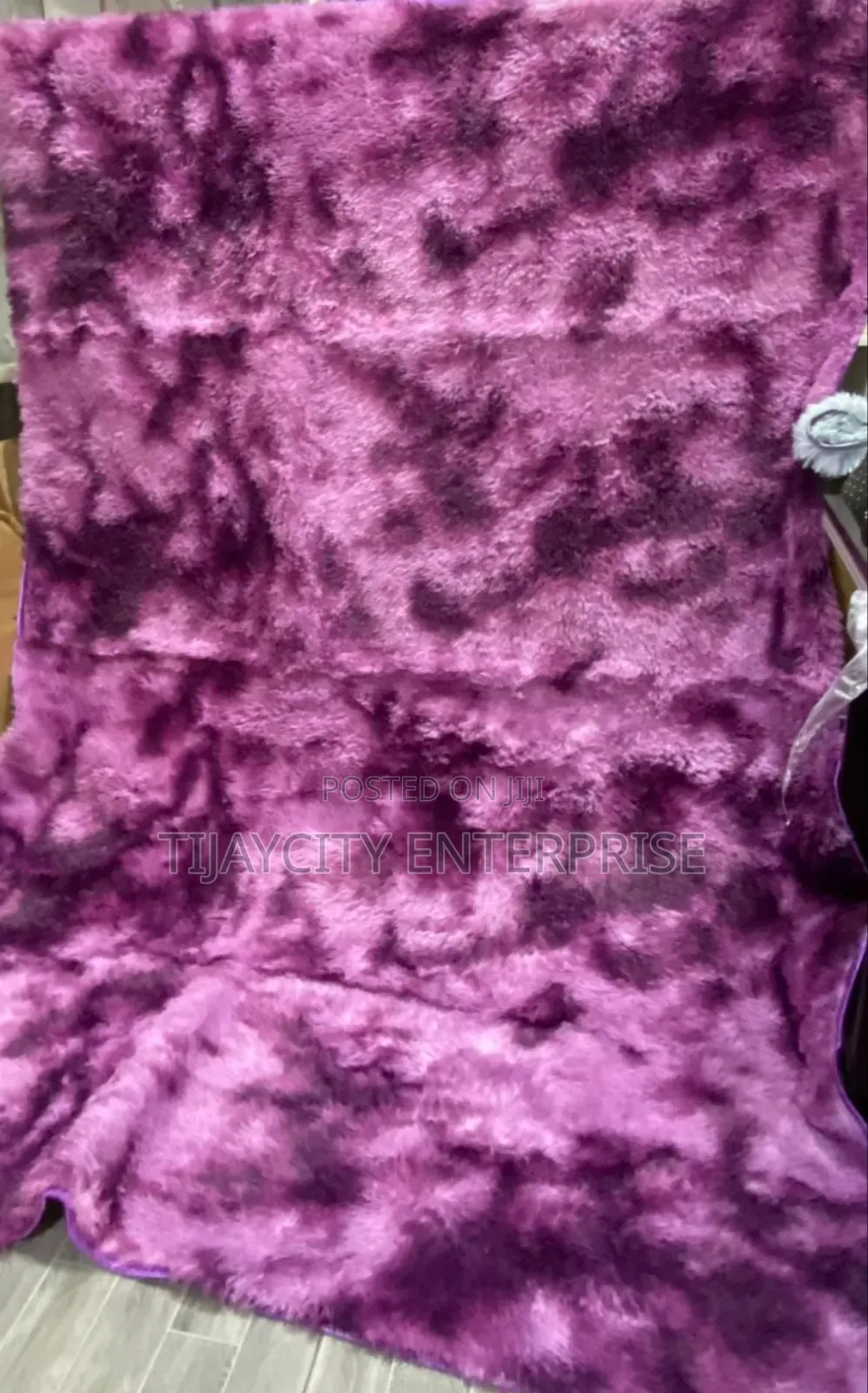 Fluffy Center Mat