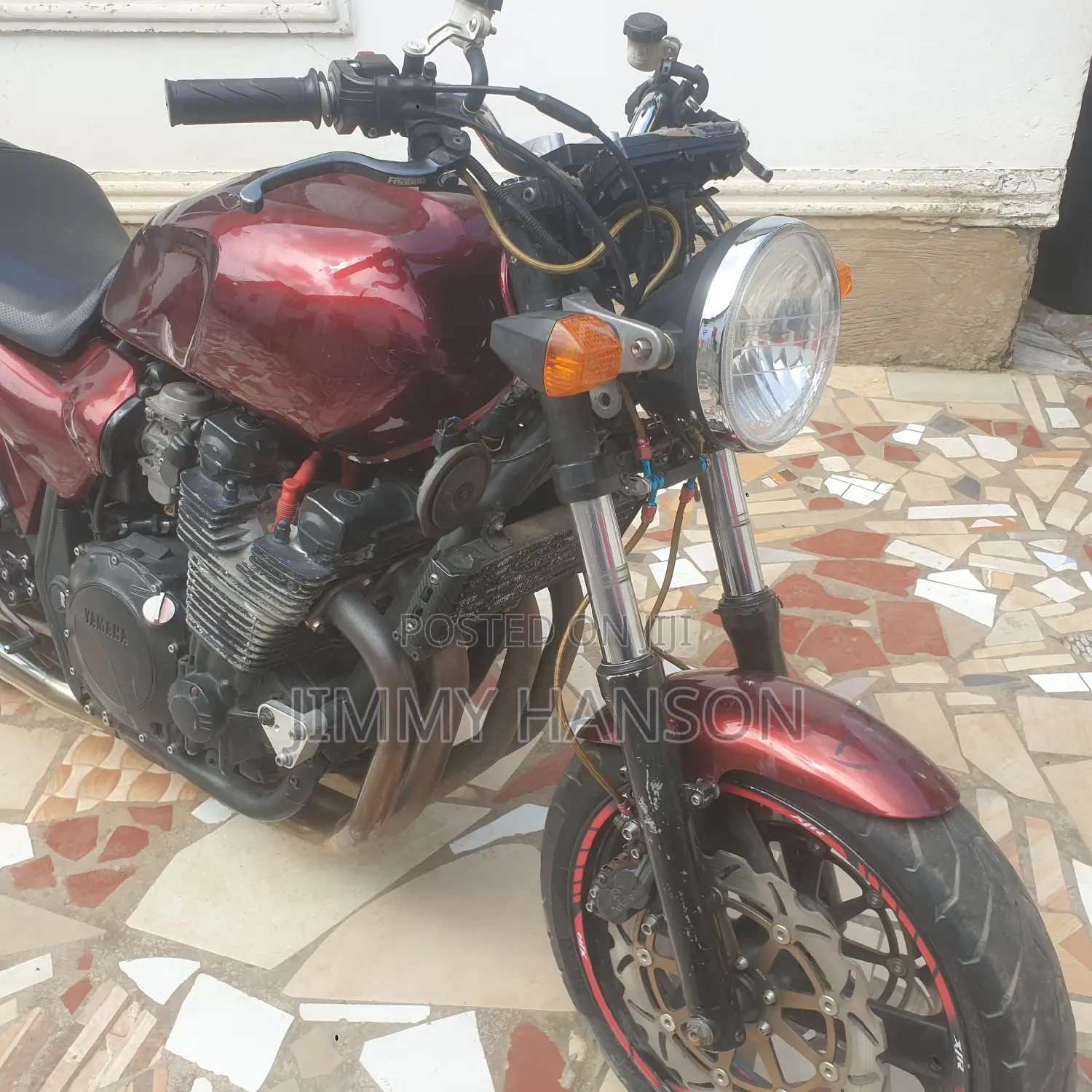 Yamaha 2000 Beige