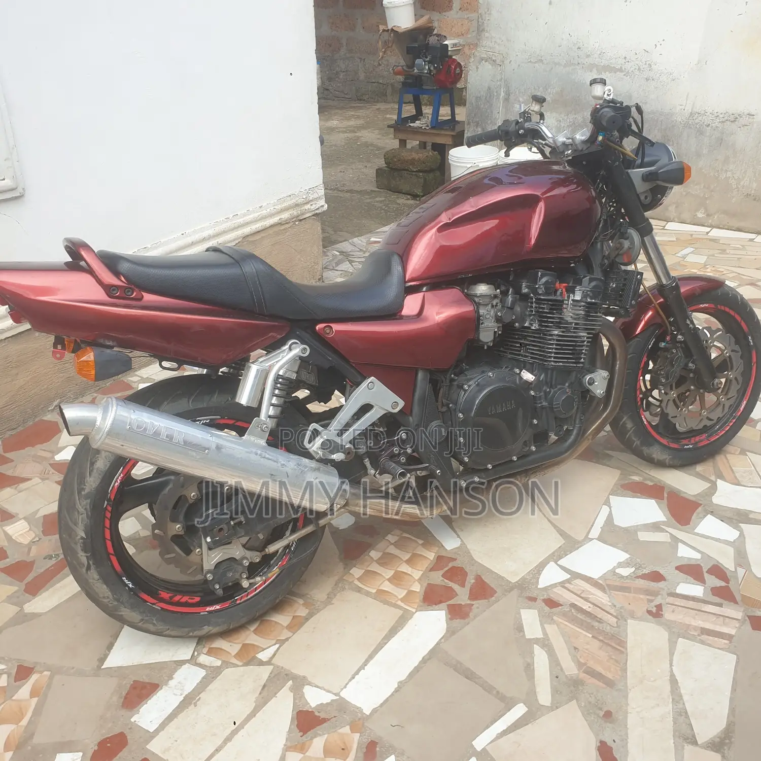 Yamaha 2000 Beige