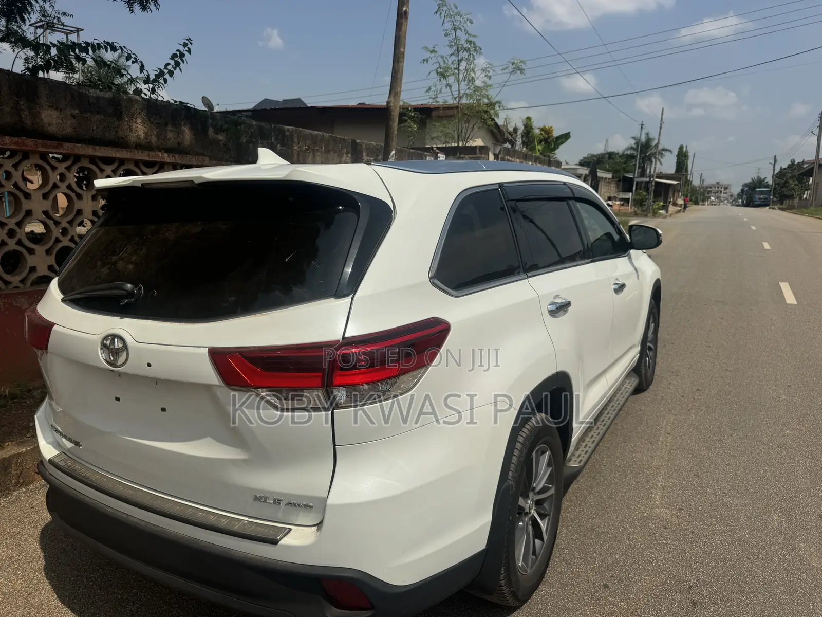 Toyota Highlander XLE 4x2 V6 (3.5L 6cyl 8A) 2018 White