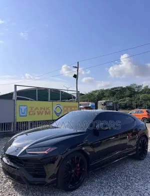 Lamborghini Urus Base 4dr AWD 2020 Black