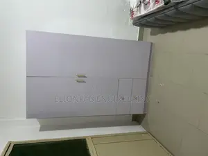 Wardrobe for Dress
