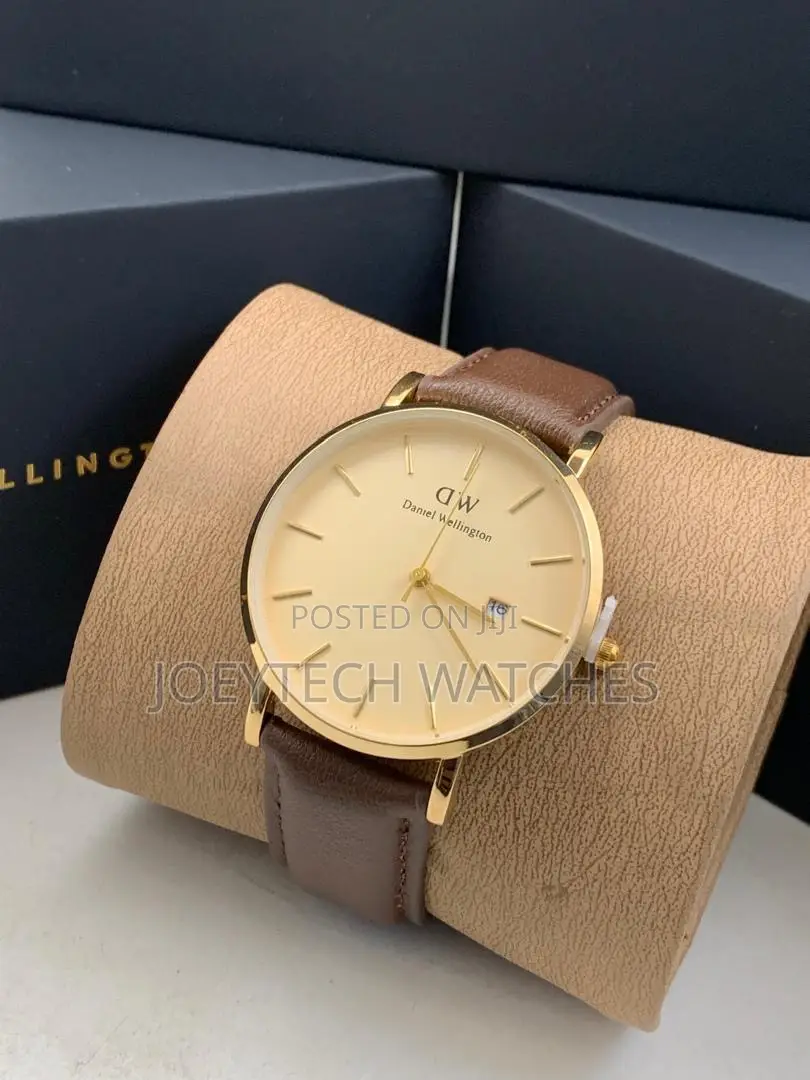 Brand New Daniel Wellington Leather Watch in Kasoa